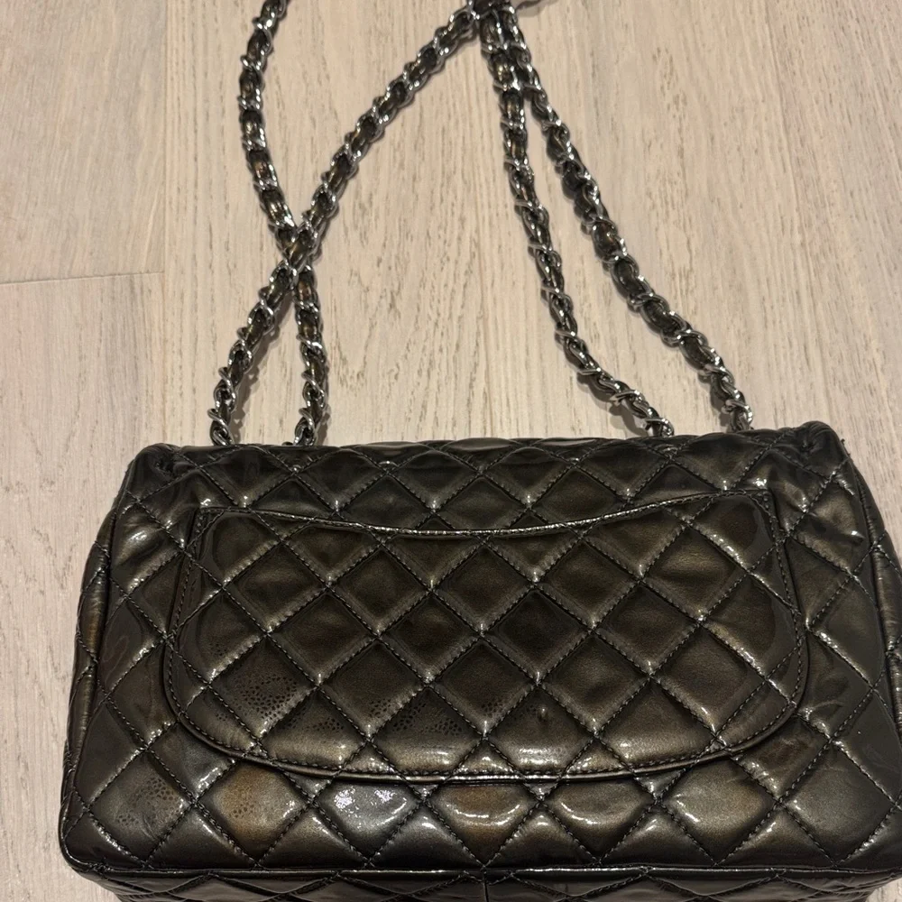 AUTHENTIC Chanel Classic Flap Bag – Dark Greem Patent Leather